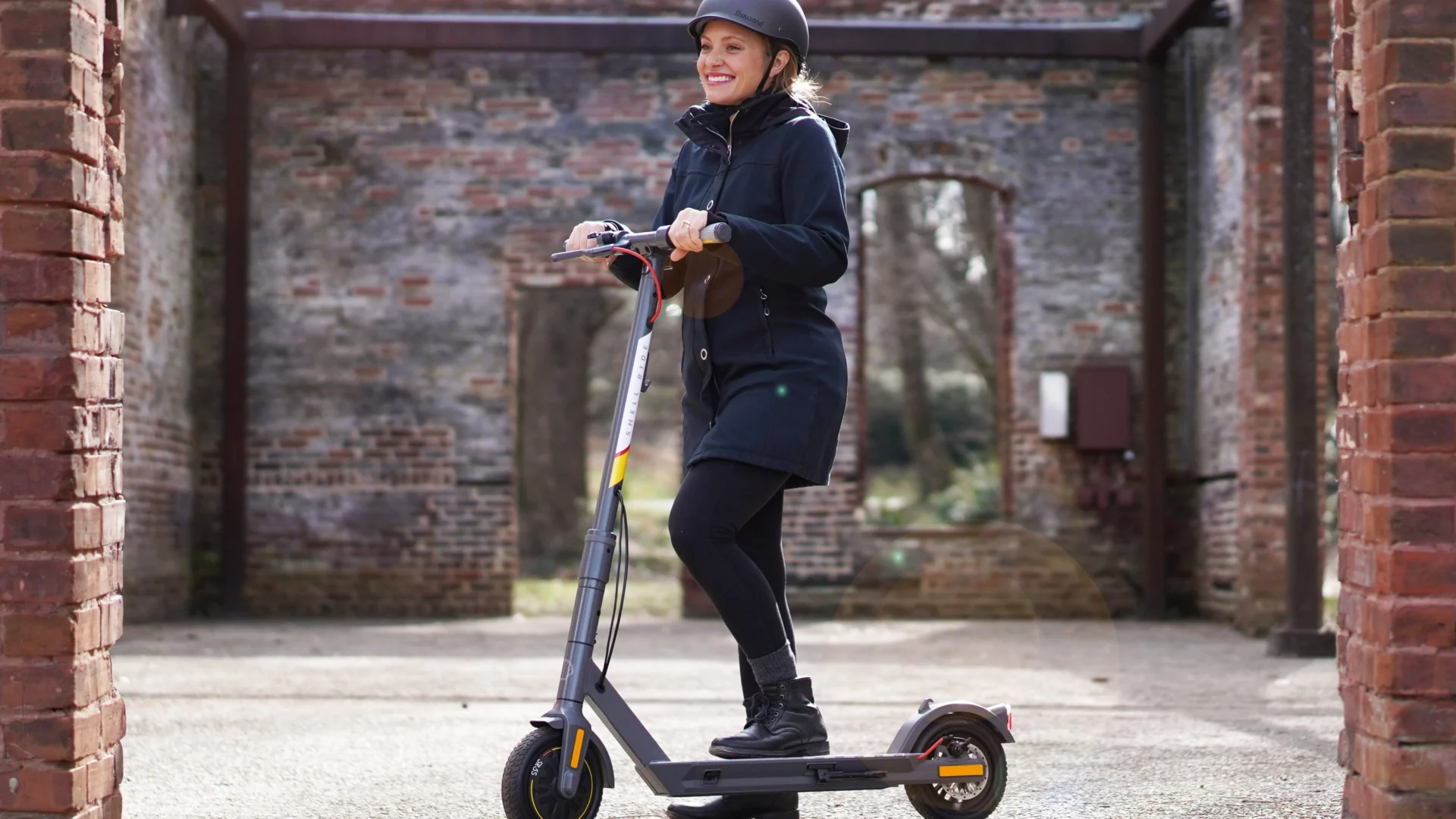 Shell RIDE electric scooter SR-5S with premium safety controls